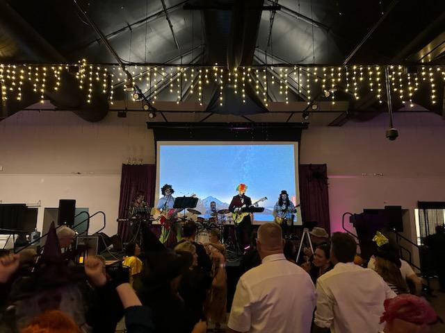 stereotactix's tweet photo. Helping the full house of generous attendees at the Spooktacular Dinner, Auction &amp; Dance to support https://t.co/nRx9Nt8u3z at @BlueLakeCasino this weekend 

#80sRock #HumboldtCounty @CypressGrovers https://t.co/2Rdt7OcfkM