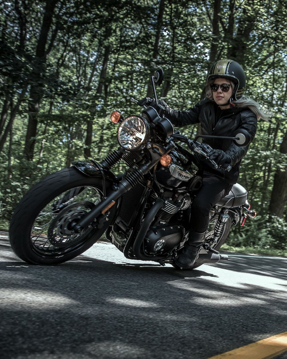 IndiaTriumph's tweet photo. Winter weather can make riding conditions challenging and be tough on your bike. To ensure your perfect ride remains perfect, book a service online to ensure all parts are in good working condition.
https://t.co/ZBavqXgyNL
#ForTheRide #TriumphTotalCare #WinterRidingTips https://t.co/xsuImuYylG