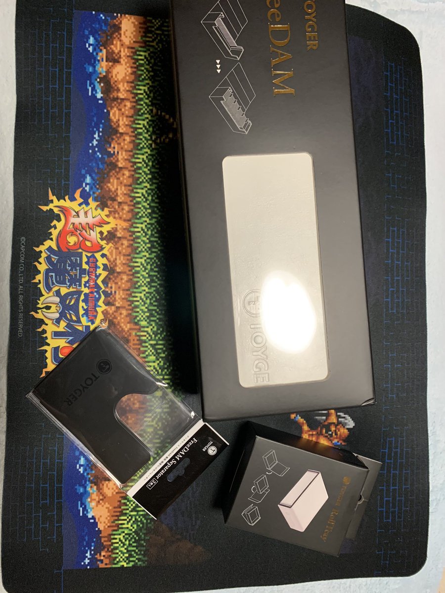 potemkin2578's tweet photo. 改めてFreeDAMとRollTrayとセパレーターが届いたんで、使い心地など!
これは良い物ですwデッキ4つとRollTrayで使ってます、写真の透明のケースも丁度良い大きさで使えました。
RollTrayを黒にしてツートンでも良かったなー
#FreeDAM
#RollTray
#TOYGER
https://t.co/AUQSD0QuAf https://t.co/Y3Y5oWjCAL
