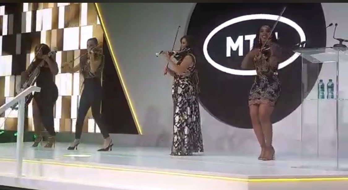 Mbelljnr's tweet photo. #MTNCTIOConference2022

Awards evening 👏🏽🥇🕺🏾 https://t.co/SP3Gd3Ag8Q