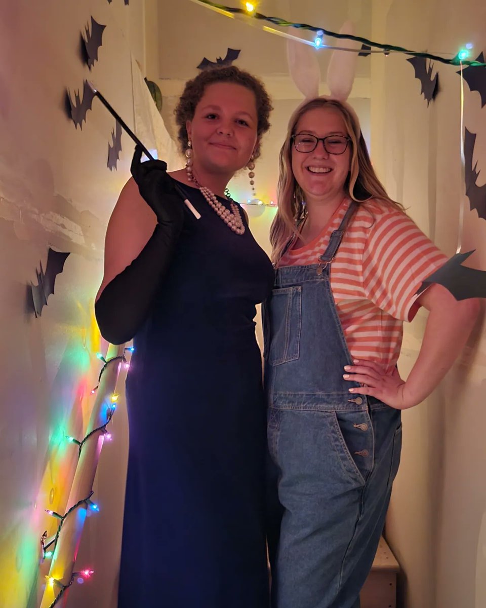 glitr_4_bkfst's tweet image. 🎃Hoppy Halloween 🎃

#maxandruby #hollygolightly