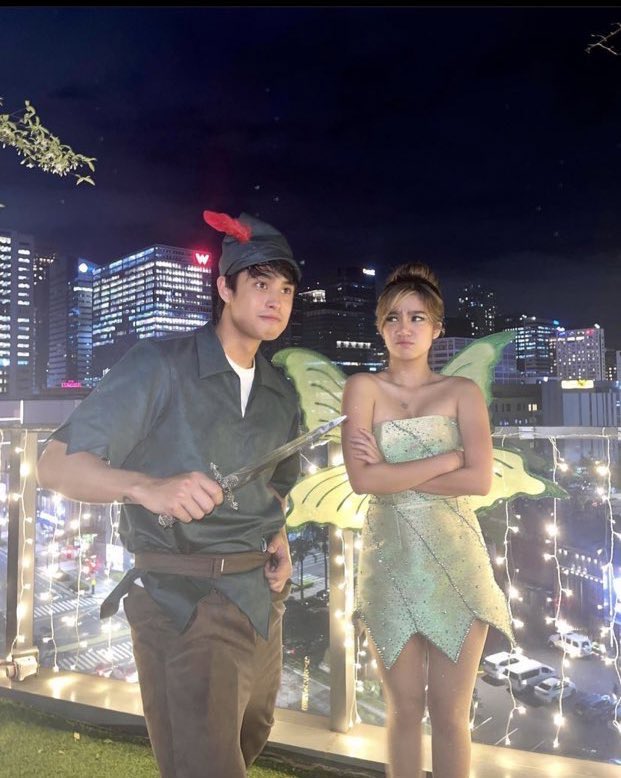 No bcos if you’re gonna think about it, the party was like personal thank you’s to all people they invited also to celebrate w/ them kasi all of their closest showbiz friends were invited, whole (if not but bunch) barangay Pangilinan was there, the theme was based from ++