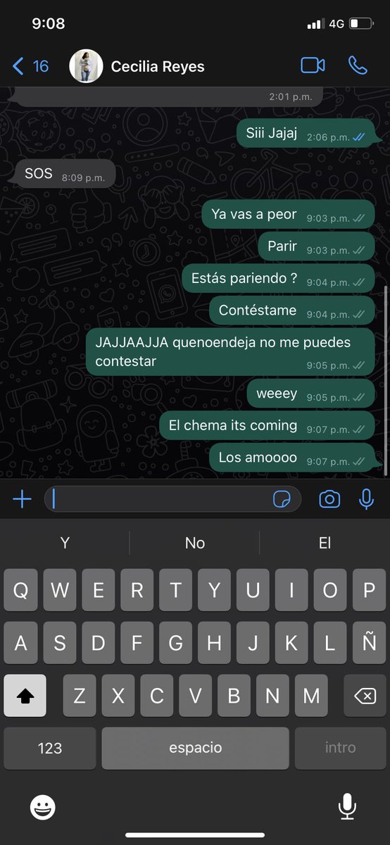luisasarmientoo's tweet photo. La Ceci y yo pusimos la regla de que cuando llegara el día del nacimiento del chemita me iba a mandar un SOS y hoy se activó la alerta SOS. Todo saldrá bien 🕯✨ https://t.co/niIWMnIMvh