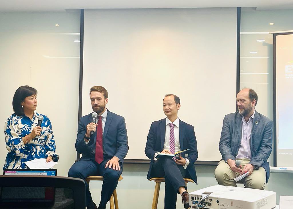 Sam_J_Wood's tweet photo. Thank you @Arup for organising another excellent #climate series, calling for action around the #RacetoResilience. As we prepare for @COP27P we must recognise the damage already being caused by climate change, esp. here in 🇻🇳, and renew the call for action. @UKinVietnam https://t.co/mhMk3tBKKr