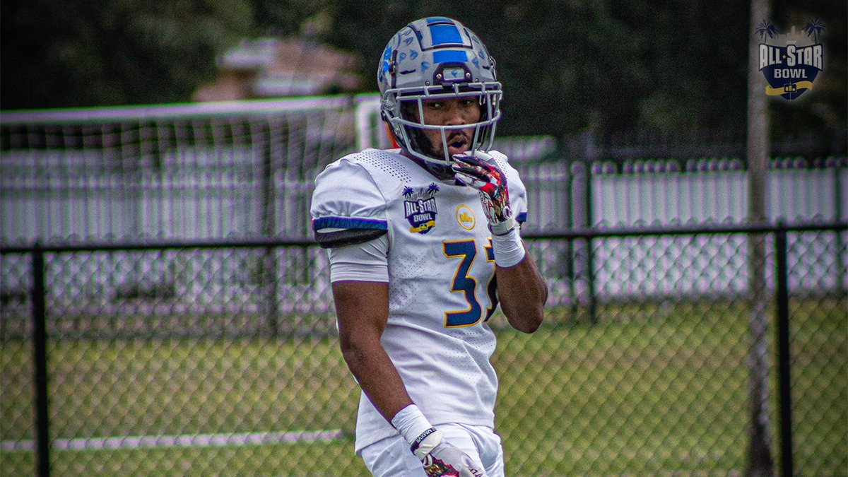 PodyumBowl's tweet photo. 🏈 We are accepting Nominations !!
Link in the bio to receive YOUR opportunity!! See you in Miami Beach!

#EarnYourLevel  #PodyumBowl #MiamiBeach 
@oberle83
@KNoahTeamwear 
📸 @realspillers https://t.co/8Ydp4JxDL8