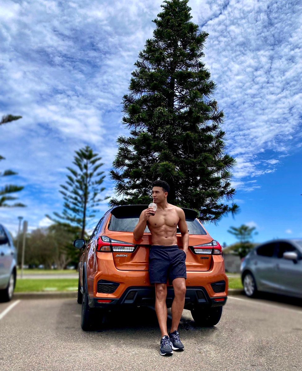 barry_conrad's tweet photo. Sorry canโt chat, itโs coffee oโ clock ๐
#MitsubishiMotorsAustralia #MitsubishiASX #BuiltToPackLifeIn @MitsubishiAust https://t.co/jlGnZBdxub