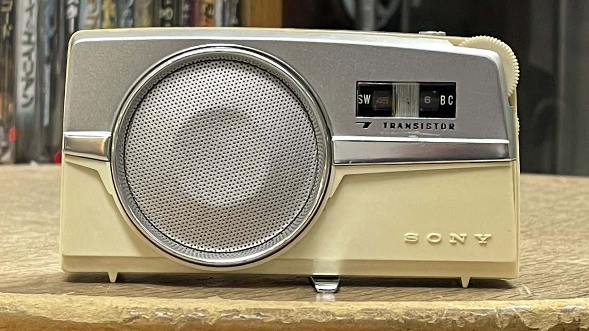 SONY TR-725 発売年 #1962年 SW(短波)&BC(AM)の 2バンド #コンパクト