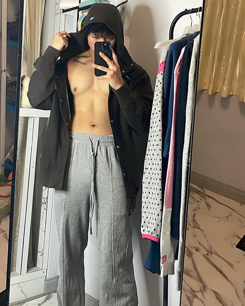Felix tweet media