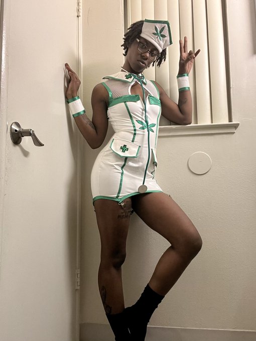 Happy Halloween babies https://t.co/j12Lb5DJ3Z