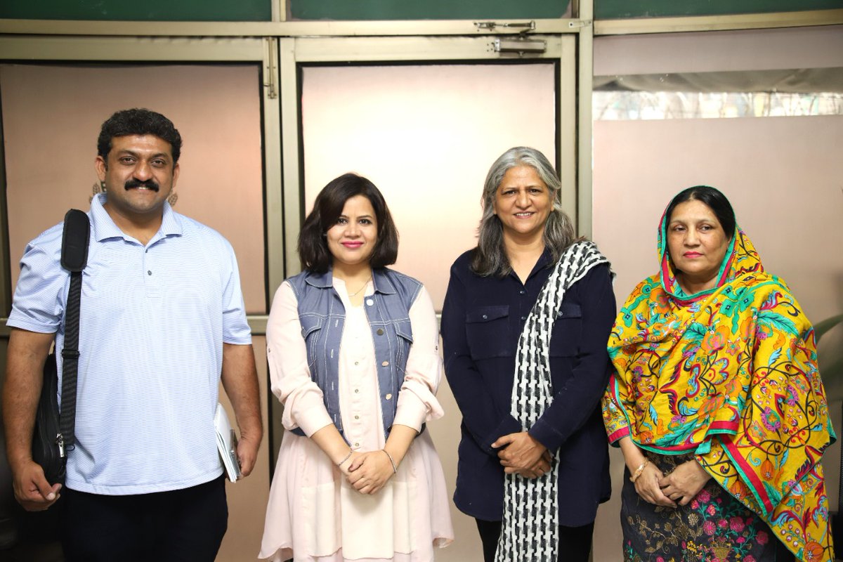 PWDPunjab's tweet photo. Director General Population Welfare Department Ms.Saman Rai convened a meeting with representatives of Kashf Foundation. Joint initiatives for Population Welfare were discussed in the meeting.
#populationcontrol #overpopulation #populationproblem #birthcontrol #pwdpunjab https://t.co/y7UIdFxOx2