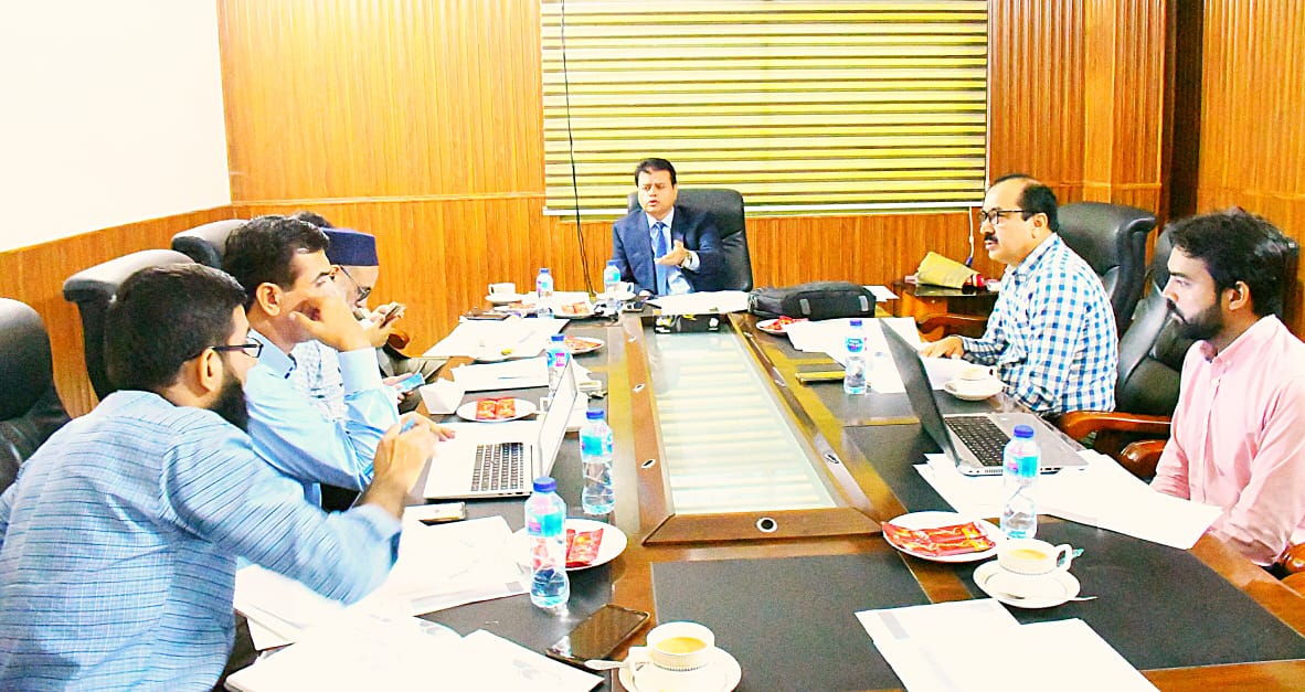 SELD_Sindh's tweet photo. Director (HRMIS), Dr. Junaid Samo, Chief Program Manager RSU, Syed Ghulam Mehdi Shah, Deputy Director (M&amp;E), Mr. Aftab Alam Senior Program Manager-RSU, Mr. Pervaiz Ali Tunio &amp; SM Farrukh Warsi Assistant Directors (IT) &amp; Mr.Junaid siyal IT expert RSU attended the meeting on 31-10 https://t.co/tR9Vhif79U