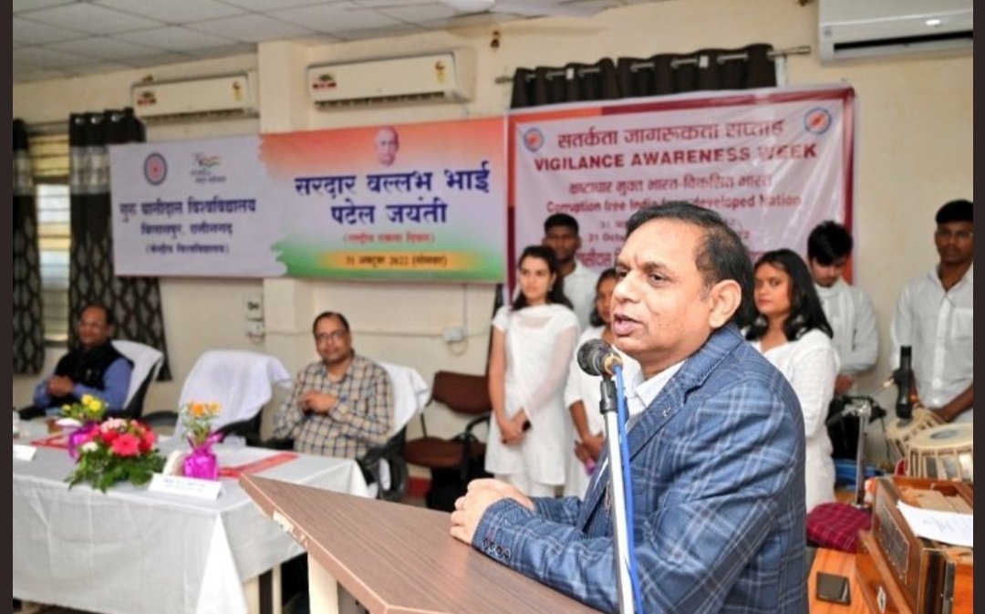 ankita_knwr's tweet photo. #UnityRunWithNSS
@chakrawalalok @ggv_smc @NSS_GGV @SamarendraS21 @ConnectingNss @nss_to @nssggcuCG @nssrdB @NSSRDBhopal @_NSSIndia @rd_nss @KarnatakaNss @askabir_ https://t.co/SnYTvGUfgV