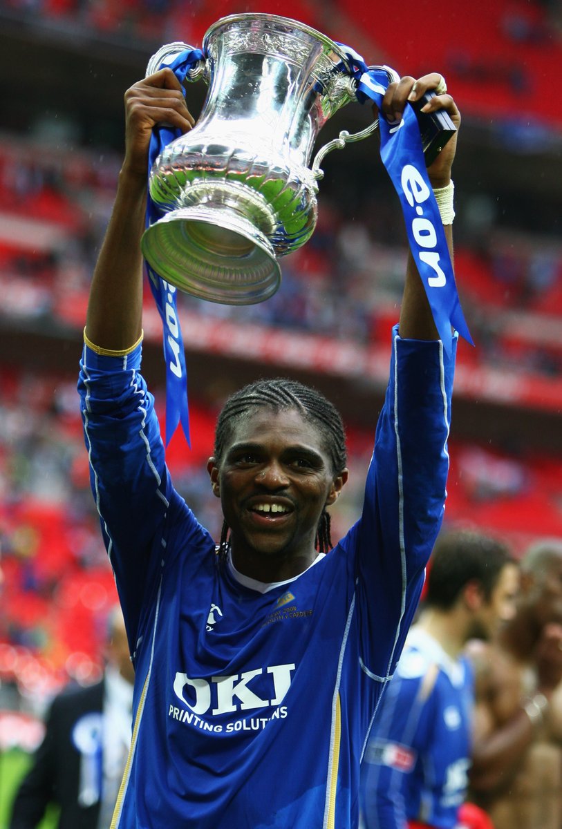 EmiratesFACup's tweet photo. So many cult icons in @Pompey's 2008 FA Cup winning team 🏆

Back in action this weekend - how far will they go?

#EmiratesFACup https://t.co/4yT2K5eAVJ