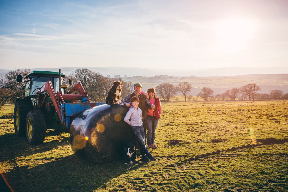 SwissTPH's tweet photo. What is the state of health &amp; quality of life of the agricultural work force in Switzerland? Take part in the national #FarmCoSwiss survey and let us know!

We look for
➡️ people who work in 🇨🇭 agriculture
➡️ their partners

Register now: https://t.co/YAFq6L4ROB https://t.co/BxUiRkvC6H