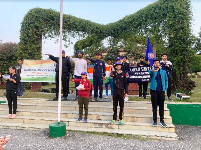 NSSsmvdu's tweet photo. @_NSSIndia @NssrdD
volunteers of Shri Mata Vaishno Devi University, Katra, J&K #unitypledge and #UnityRunWithNSS on the occasion of #RashtriyaEktaDiwas2022 #YuvaBharat
@Hr_Educationjk
@ianuragthakur
@NisithPramanik
@pankajsinghips
@PIB_India
@YASMinistry https://t.co/e3TdrPxSah