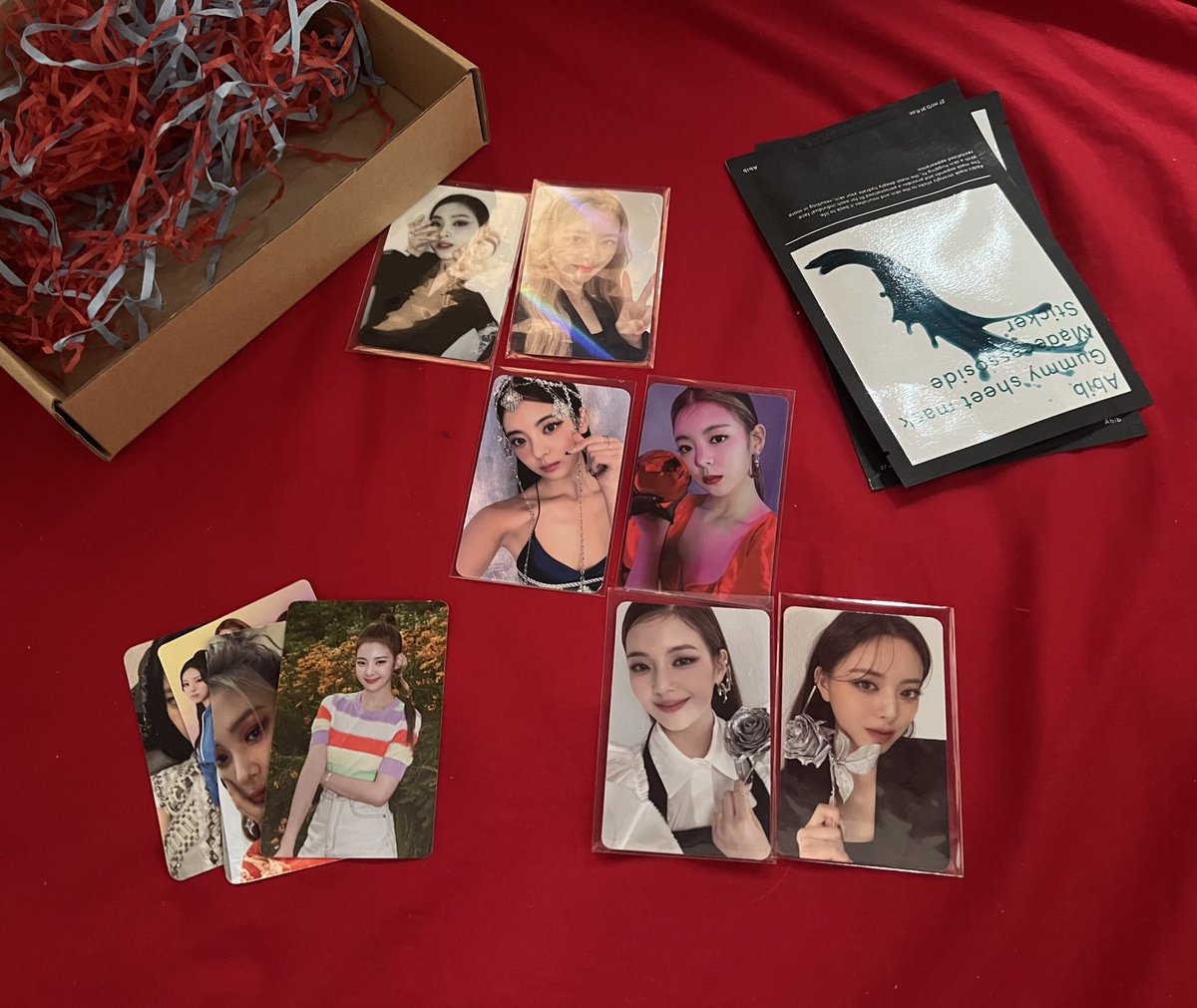 rcseblue's tweet photo. #korefdbacks
hello, @Kore_Cartph! lia soundwave set arrived to me safely ๐๐ผ thank you for the fast shipment as well as for the secure packaging! i really appreciate the freebies and free official pc ๐๐ป https://t.co/QWOGsGjMkX