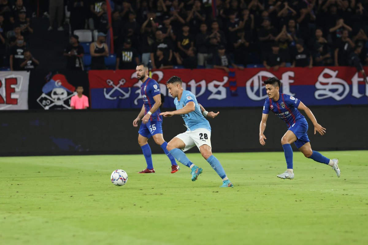 pjcityfc's tweet photo. Action shots against Johor Darul Ta’zim FC at Sultan Ibrahim Stadium last night.

#YakiniLokal #ThePhoenix #QNET https://t.co/GIPg8qhv93