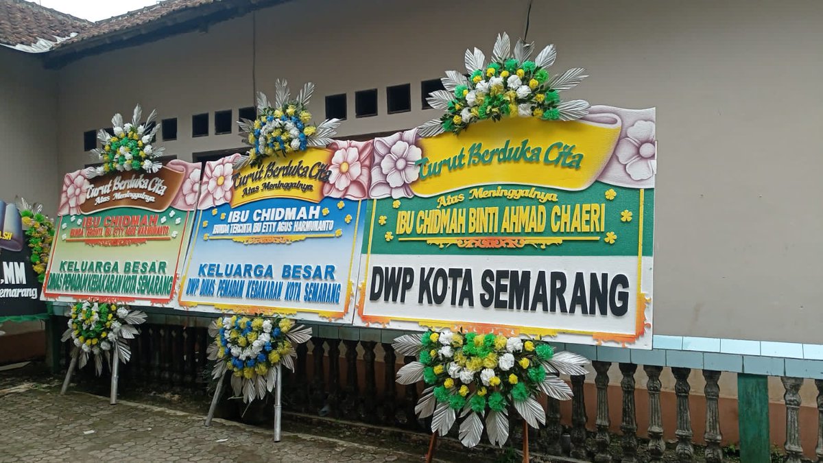 floristkendal's tweet photo. KARANGAN BUNGA di KENDAL ☎️:0822-9826-7271
@floristkendal
#karanganbungakendal
#tokobungakendal
👇ORDER KLIK LINK INI👇
👇
https://t.co/4n7OCoT0Mb
☝
#kendal
#sukorejo
#cepiring
#floristkendal
#weleri
#papankendal
#kendal
#brangsong
#patebon
#kaliwungu
#bojol
#patean https://t.co/2SSkdjEMhY
