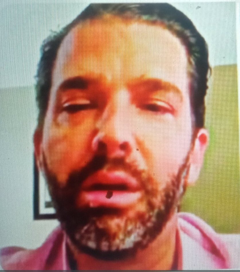 carraizo99's tweet photo. @DavidCornDC But sometimes he don’t know what he does,it’s not his fault. https://t.co/AmPATFq2Mi