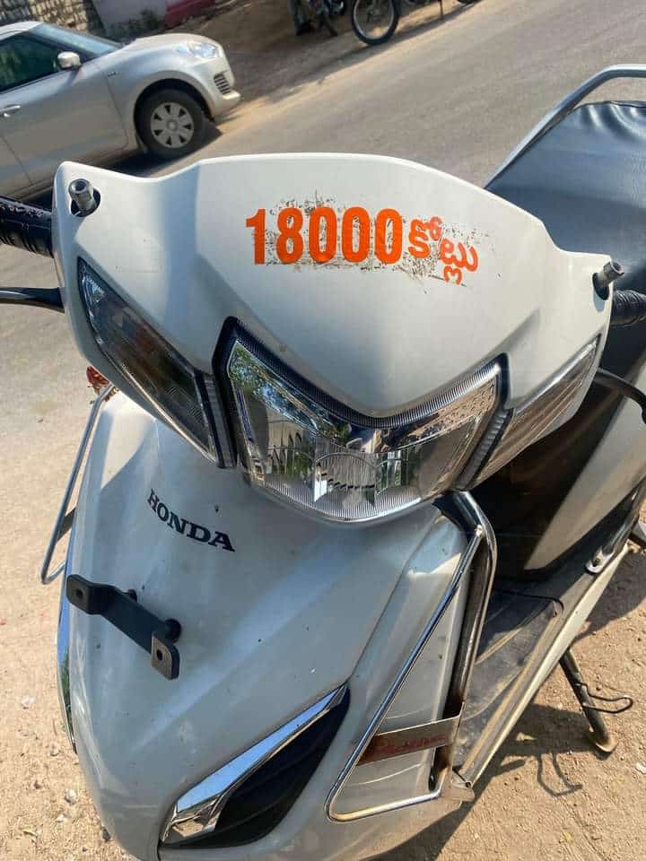 2Captainparody's tweet image. ఇట్లుంటది  మన క్యాంపెనింగ్.......😂
#18000Crores 
#MunugodeWithTRS