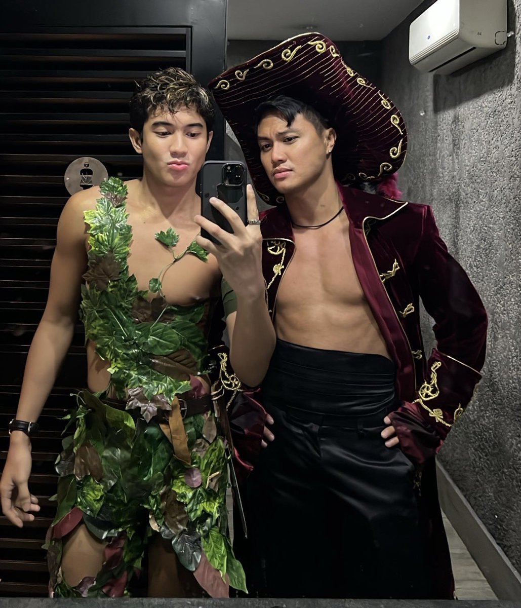 sevenbarretto's tweet photo. Best times with u 🐨🦁
@akosikengago 
#Halloween2022 https://t.co/YyX5gAz5xv