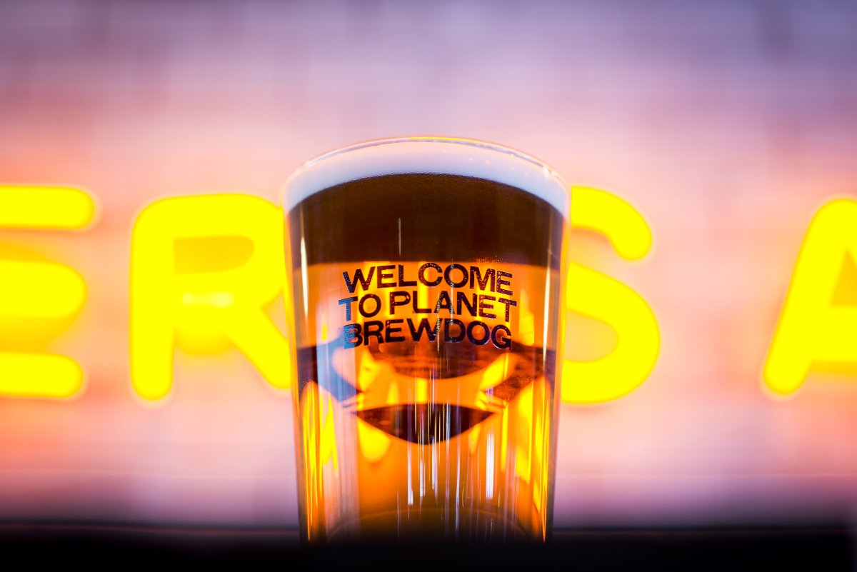 BrewDogUpminstr's tweet photo. Brewdog Upminster officially opens its doors on Friday 11 November - we look forward to welcoming you ♥️♥️♥️
#brewdog #brewdogupminster #brewdogbar #craftbeer #craftbeerphoto #beerstagram #beerlover #craftbeerpicys #beerart #beersofinstagram #beereverything https://t.co/m6K8YsS4zi