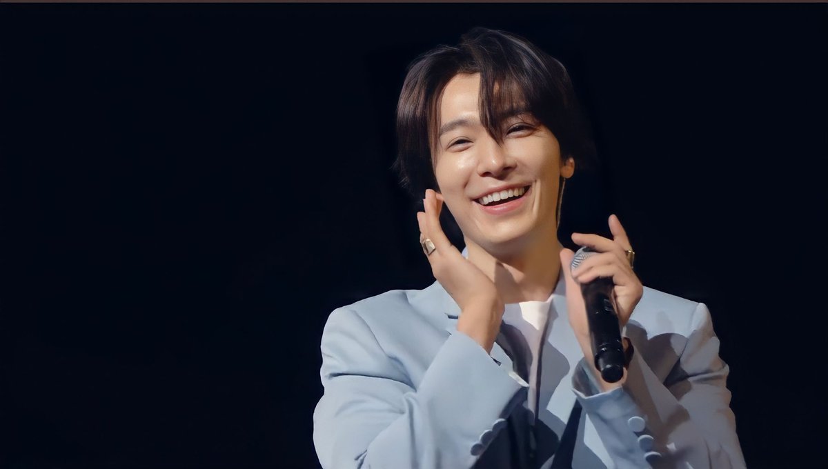 donghae pics tweet media