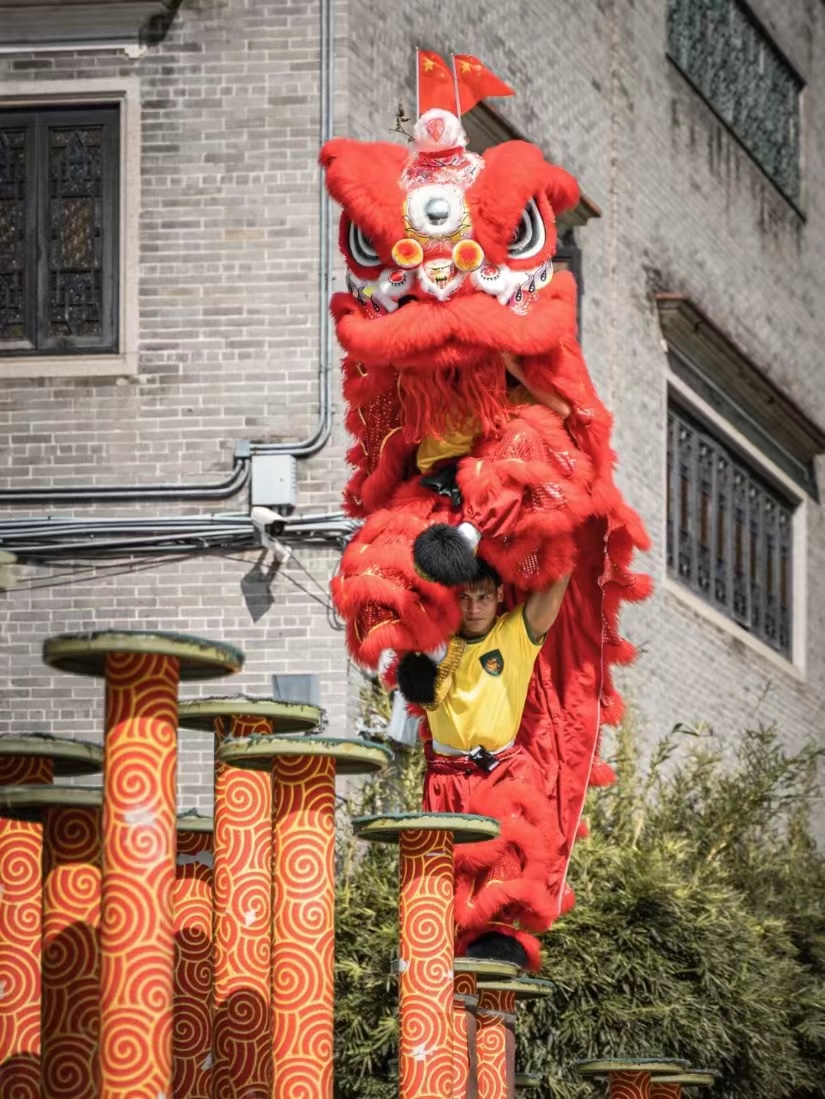 FunShareFS's tweet photo. Lingnan Culture at Ancestral Temple, Foshan
A must-see lion dance performance.#funsharefoshan #LionDanceperfomance https://t.co/N10RfuFmYG
