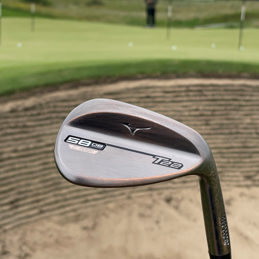 SteveWhitePro's tweet photo. The 'modified teardrop' profile gives the #T22Wedges a sleek, thin look β weβre big fans π€©
#Mizuno | #NothingfeelslikeaMizuno | #ThurlestoneProShop https://t.co/c1ys1PgdQu