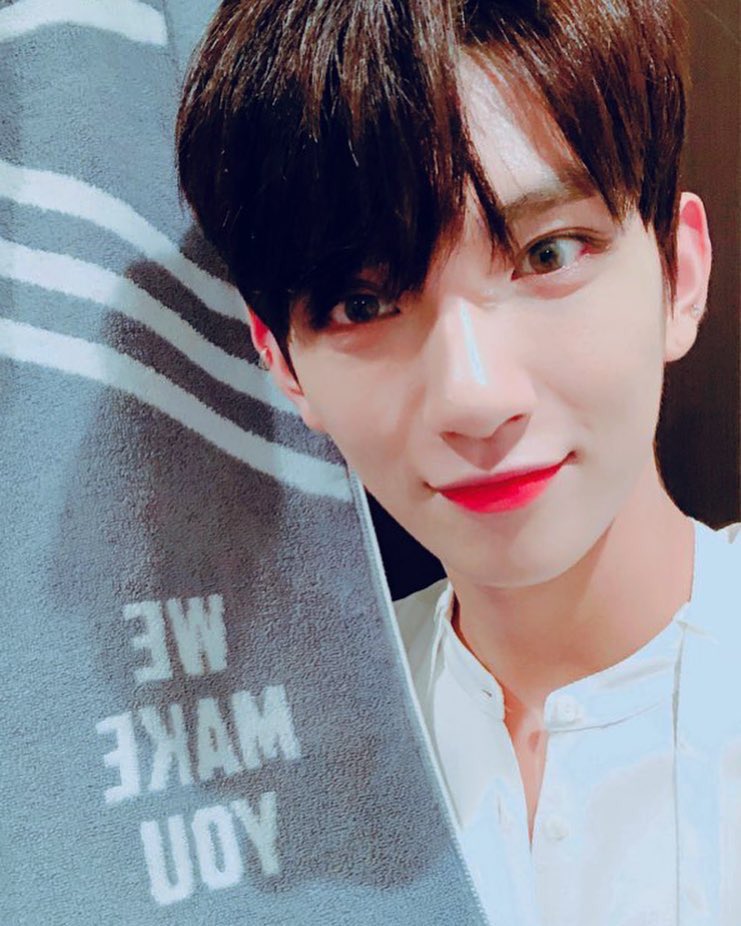 LA_MotherInLaw_'s tweet photo. 180531
Last day of showcase ❤ #17carat #showcasechillin #caratsknowwhatsup https://t.co/Shs3GLafWw