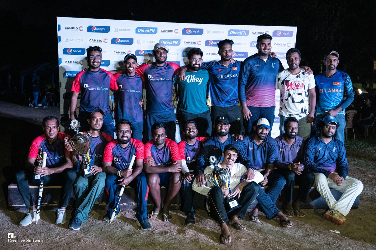 CreativeSoftLK's tweet photo. Our active bunch took to the fields last weekend and emerged co-champions at the #FITSixes2k22 organised by IT faculty Students' Union of University of Moratuwa.
#LifeAtCreative #TogetherWeBuild #Cricketchamps #FITmoments #techcareers #srilanka https://t.co/BMH3TEvWsJ