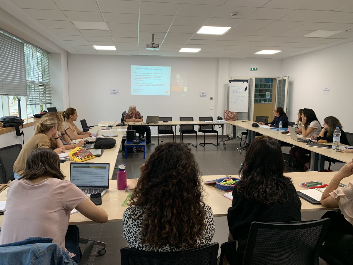 Jour 2 du deuxième regroupement de l’année pour les néo-recruté.e.s du premier degré du réseau OSUI. Dispositif d’accompagnement de <a href="/OSUIPedagogie/">OSUI Pédagogie</a> et @INSPELyon Écrits et gestes professionnels, didactique des mathématiques et de l’écriture, inclusion scolaire… au @LFIAM de Rabat