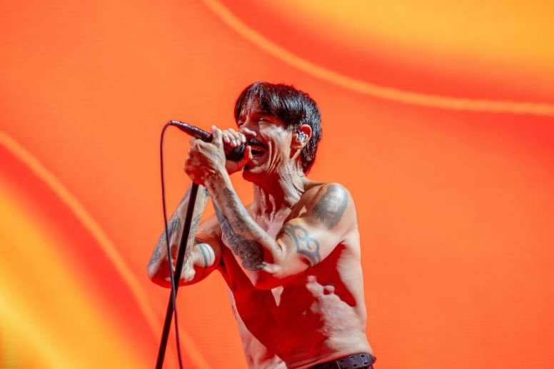 Happy birthday on November 1st to Red Hot Chili Peppers singer and songwriter Anthony Kiedis 