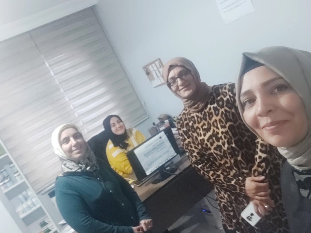 Güngören büroda Kasım toplantılarına bismillah 🇹🇷