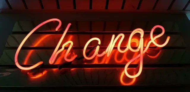 rclementcreate's tweet photo. As a small business sometimes it is hard to keep a good work-life balance especially during the holidays. Keep those pre and post holiday blues from affecting your motivation with these tips and tricks!
#MotivationMonday 
https://t.co/2N7VInyNr1 https://t.co/KHv7soQxPO