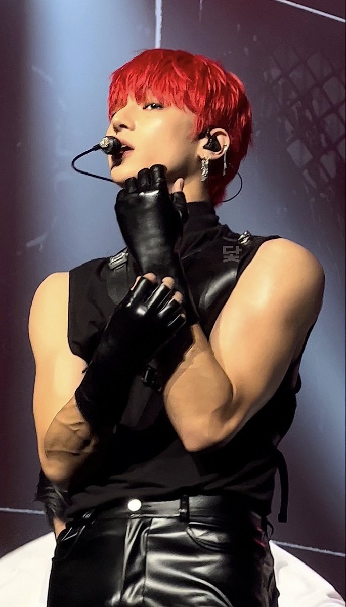 wooyoung pics tweet media