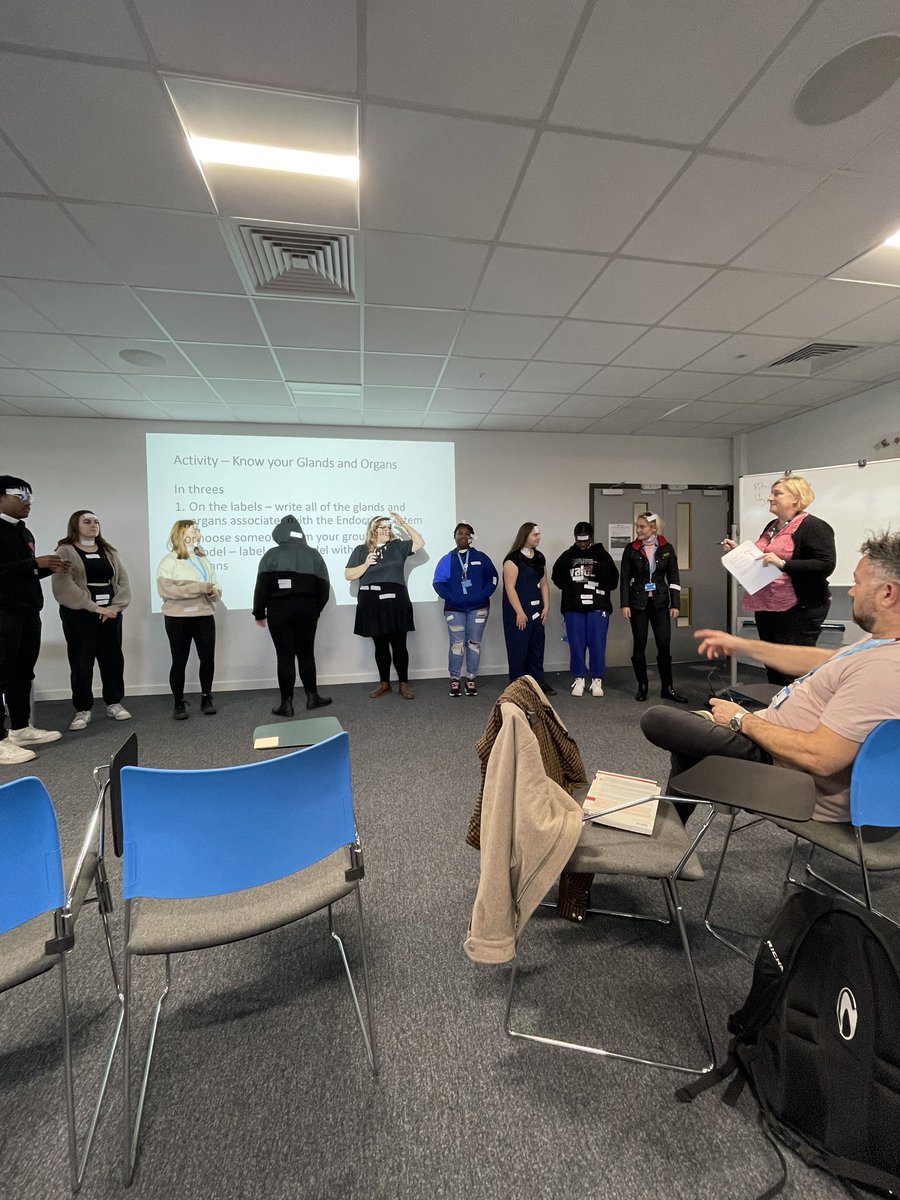 Lisa Sunshine tweet media