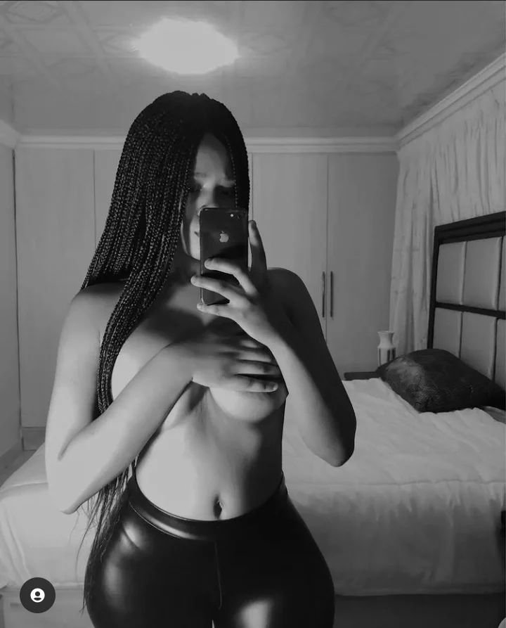prety509's tweet photo. Moi 🙍🏻‍♀️ou iPhone 14 🤳 https://t.co/H0dXVsjegl