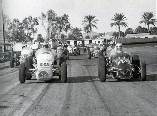 jlcooke99's tweet image. #TurnTwoTuesday, 1963 Bobby Ball 100, Arizona St. Fairgrounds. Front Row, Lone Star JR &amp;amp; Chuck Hulse. Racing in the shadow of palm trees @tgvanhorne @Larrys58thYrPIR @jim_knipe @Thomsen419 @spottertim @deancrew7 @DrMarkDHowell @utracefan72 @Mikew500 @500Indy1911 @1Superspeedway