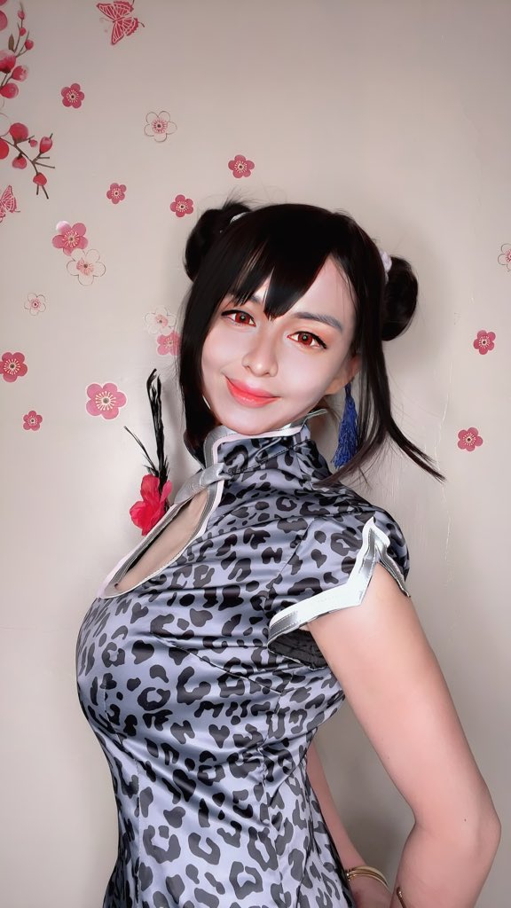 RIEnoa_'s tweet photo. Tifa Lockhart with her sporty dress for Halloween 🥰💙

#TifaLockhart #FinalFantasyVIIRemake #tifalockhartcosplay #finalfantasycosplay #finalfantasycosplayer https://t.co/NrkDKTl6hw