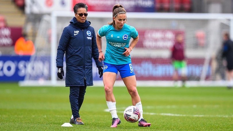 Thank you Hope, for believing in me and trusting me from when I first joined Brighton. I will forever be grateful for the faith you showed in me. I’m very lucky to have worked with you, a legend of the game. 🙌🏻