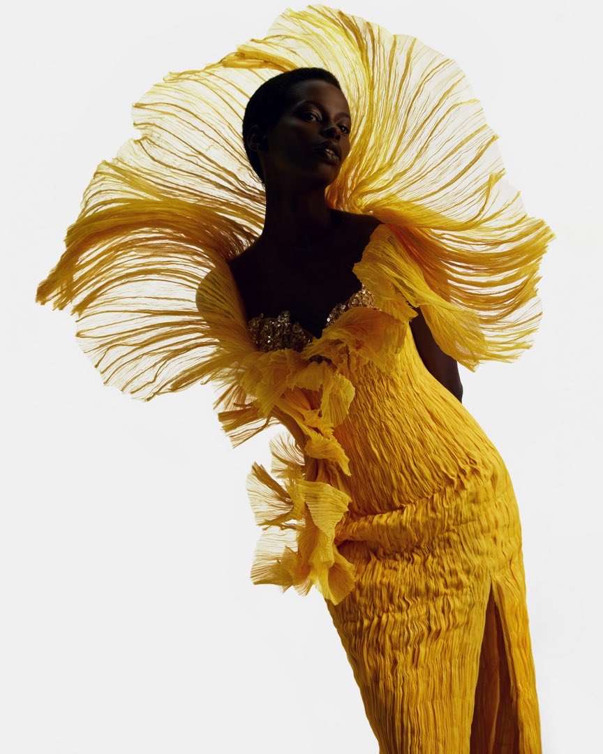 jacquemusx's tweet photo. Sara Mrad Couture SS23 https://t.co/kZVcKb9r7n
