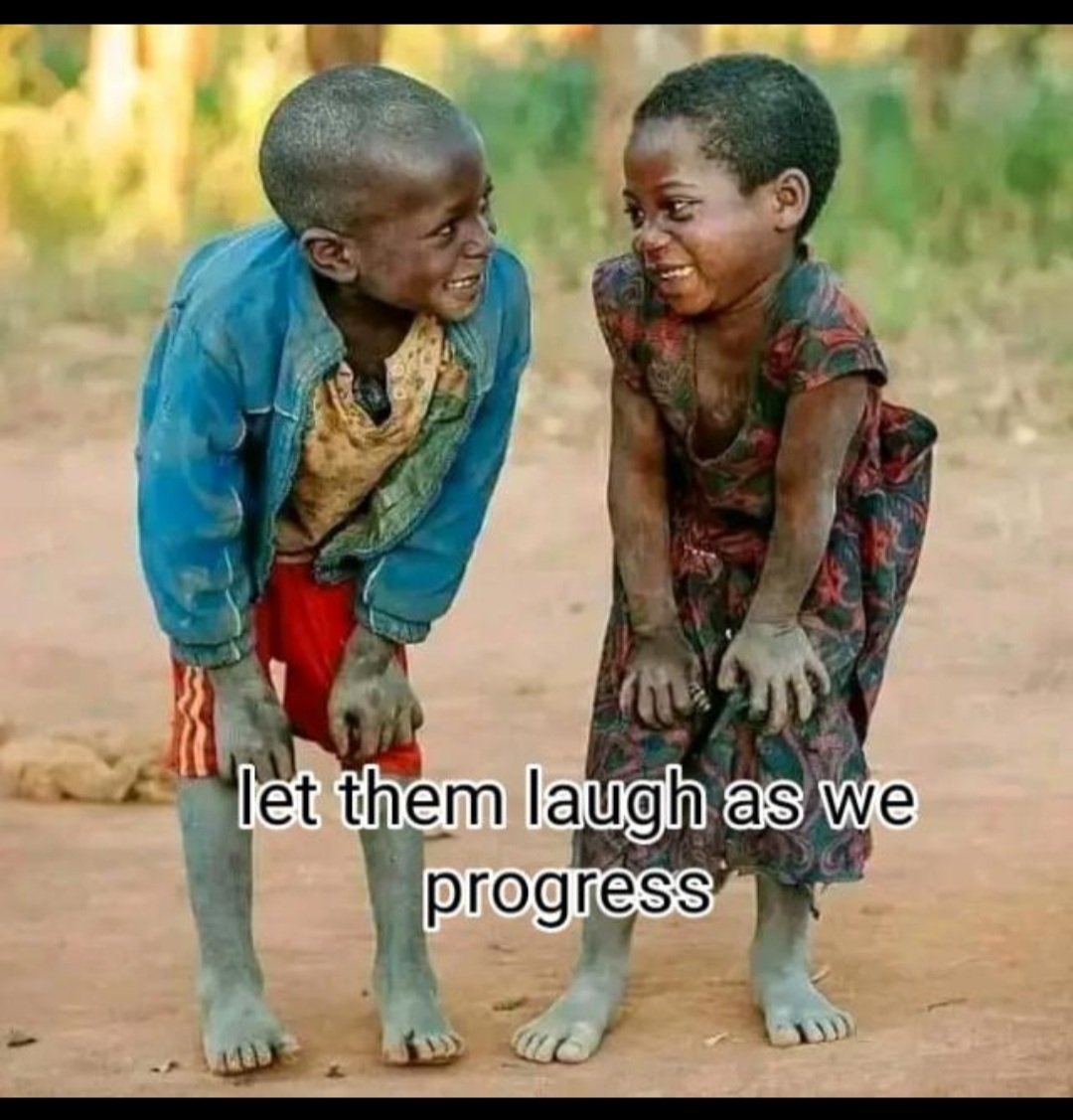 SsentongoFaro12's tweet photo. @BobiQuotes @HEBobiwine https://t.co/oB2SXX8qIP