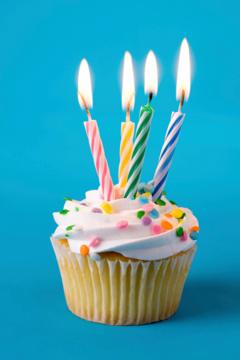 _RealizIT's tweet photo. RealizIT bestaat vandaag alweer 4 jaar! Dank aan collega's, klanten en netwerk! 🥳🎉🎊🎂🍰☕🎈 https://t.co/HuiYABCFJf