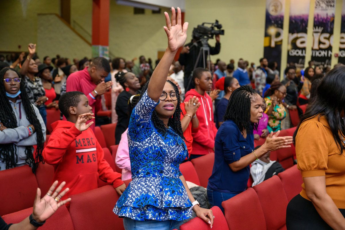 JesusHouseBalt's tweet photo. We’re still in awe of how amazing Praisefest 2022 was. 💫✨We worshipped, we praised, we danced, and had a glorious time in the presence of God!
Many thanks to Minister Moses Efret for being such a blessing ❤️
#JHB #JHBTrueWorship #PraiseFest2022 #MosesEfret #PraiseInBaltimore https://t.co/W7k4OBfNbz