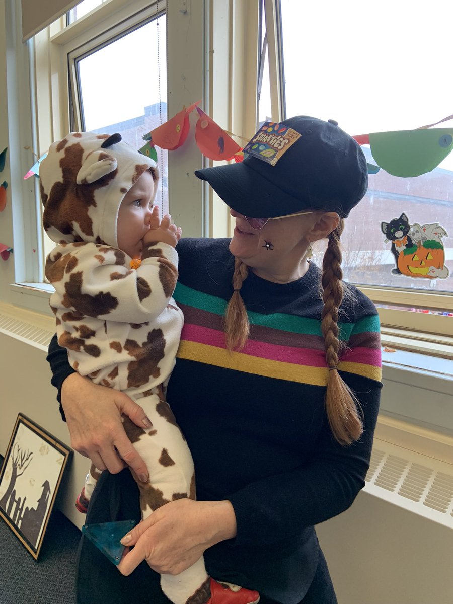 sarahboesveld's tweet photo. Yesterday, I volunteered in my son’s kindergarten class - a rare window into his world there. Brought bb moo cow here. The woman pictured is the classroom’s ECE. With the education workers strike looming I just wanted to say a word about how critical her work is to his class. https://t.co/XZlPYV9e7l