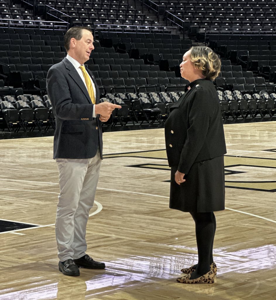 LJVM Coliseum tweet media