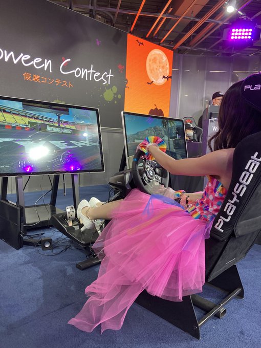 Twitterのコスプレ画像3