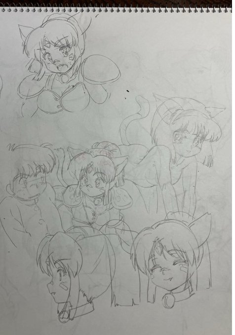 ヴィルガストの模写 (中央)とリュキアお絵描き(上下) 