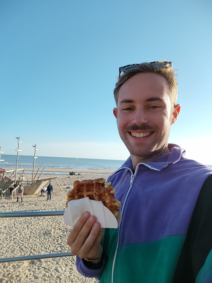 VP_TUGP's tweet photo. #Movember #moustachu #sun 
Yes or not ? https://t.co/wnJCvubXeU